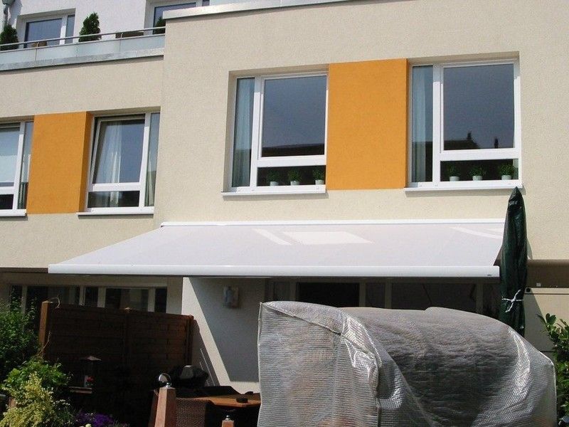 Montage einer Markise in Hamburg Altona
